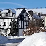 Casa de Férias Fachwerkhaus Korntenne